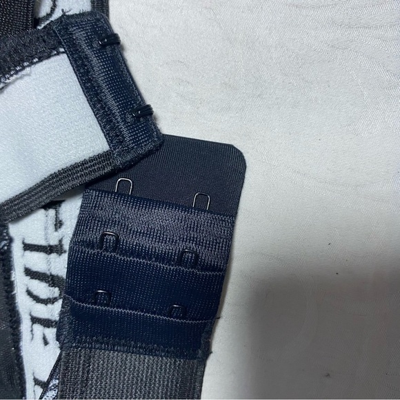 ALF Mesh Bralette A$$holes Live Forever Linda Finegold Printed Bra Skeleton GUC - Picture 6 of 9